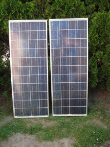 Beide Solarpanels nebeneinander