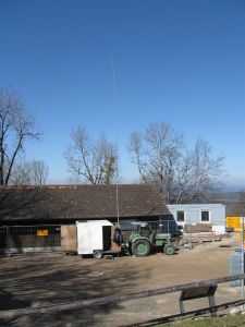 Mobiler Funkshack bei der Baustelle Hochwacht auf der Lägere