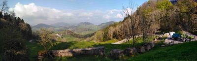 Panorama vom Chilchzimmersattel hinunter ins Tal