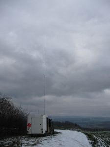 Mein mobiler Funkshak am 10.02.2018 auf der Spornegg bei Baldingen, von hinten